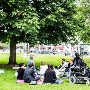 Mellan 13 - 15 maj har Unga Rörelsehindrade ett läger för barn och unga med nedsatt rörelseförmåga. Du som medlem (bli medlem gratis här) kan redan nu anmäla dig redan nu för en helg av skojigheter i Göteborg.